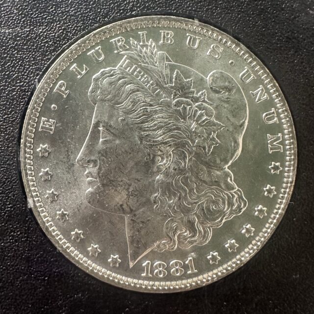 [希少]モルガンダラー1ドル銀貨 GSA 非CC・ミント 1881-O MS63 NGC